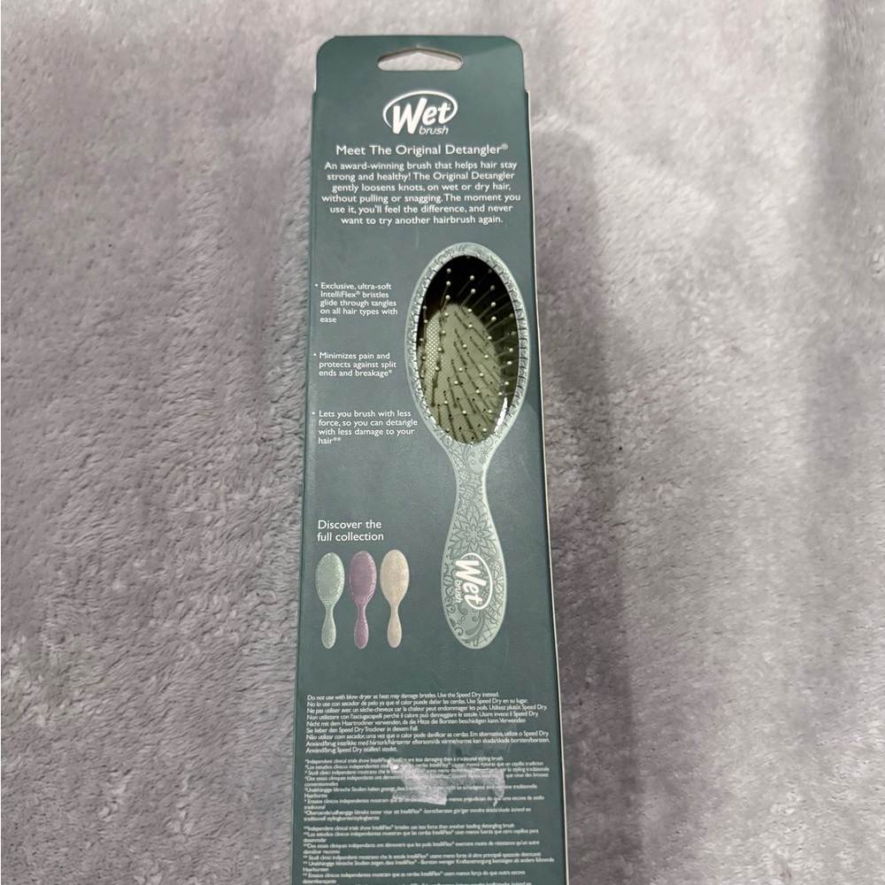 Wet Brush Original Detangler - Olive Green - Picture 2 of 5
